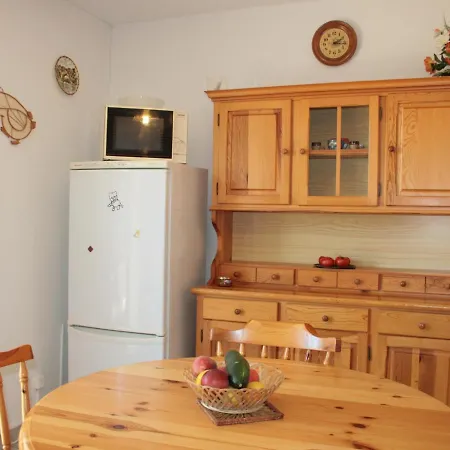 Vakantiehuis Maison Proche Et Commerces, 2 Chambres, Jardin, Parking Prive - Fr-1-22-209 *